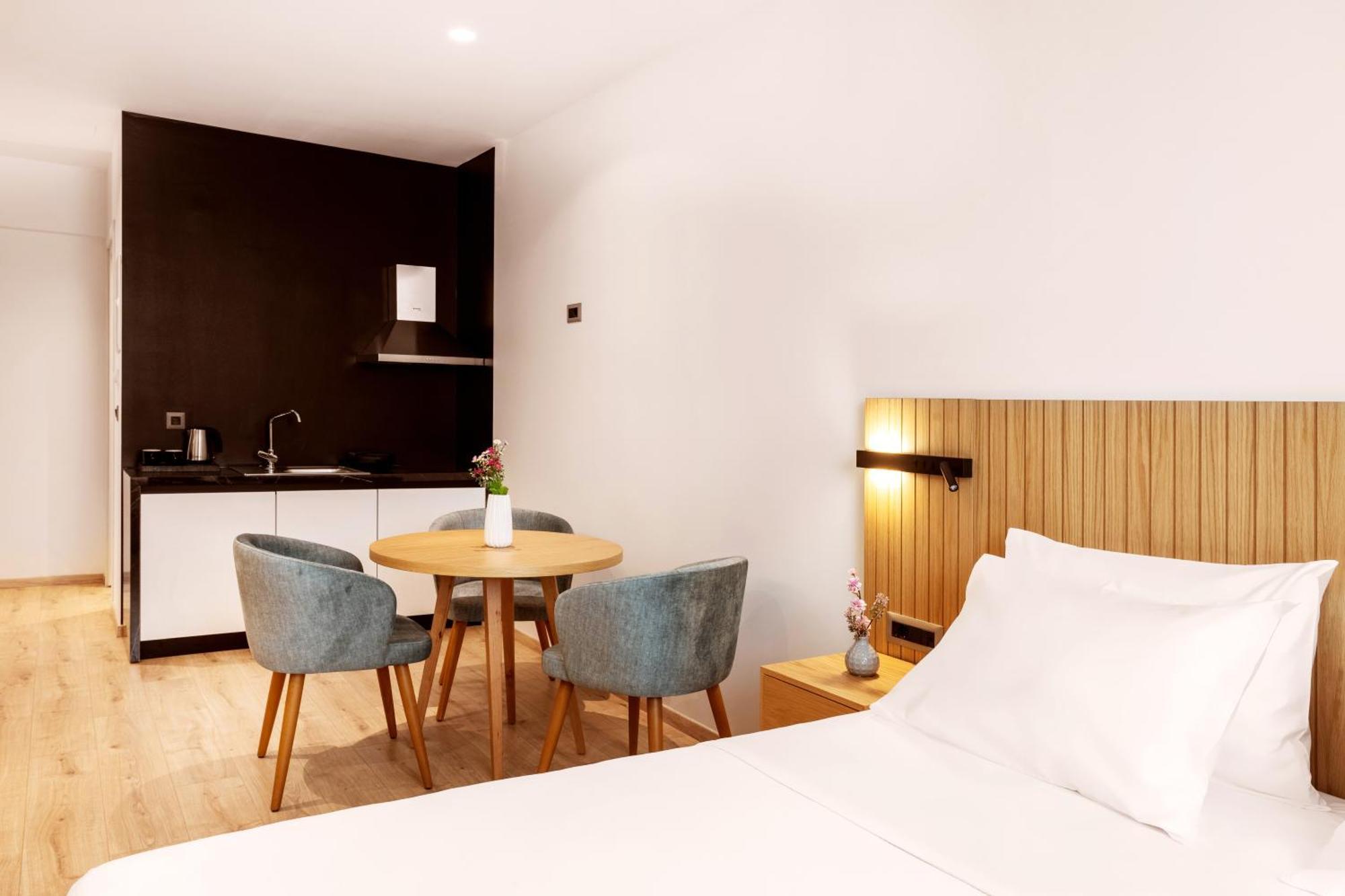 Days City Suites Athen Exterior foto